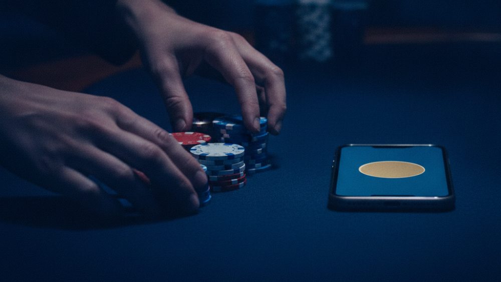 Pag-deposito gamit ang GCash, Maya, at Bank Transfer: Mga Karaniwang Mali at Paano Iiwasan